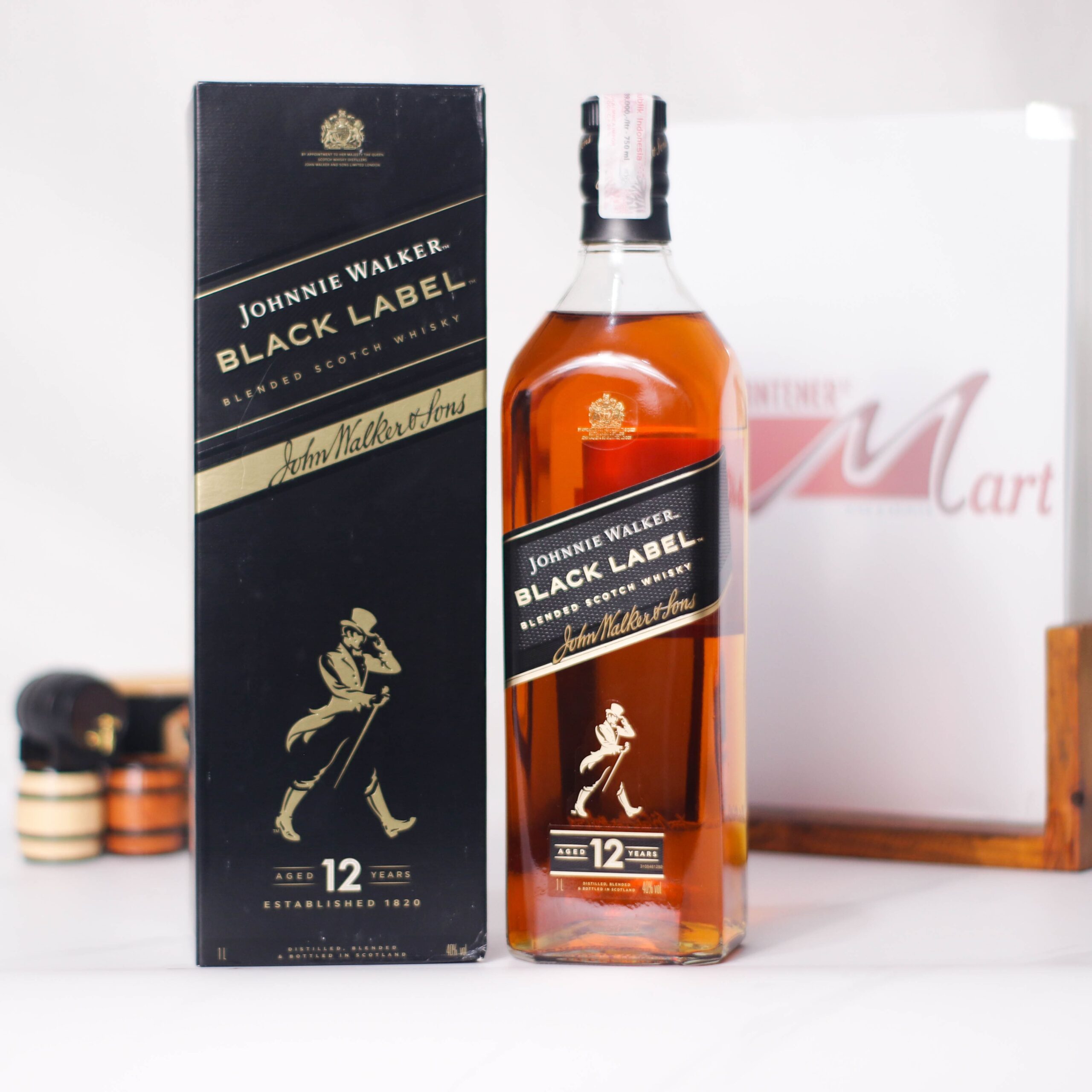 Johnnie Walker Black 12 YO – 1 L – 40.0% vol.: vista principale