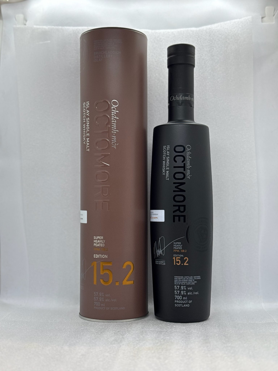 Octomore 15.2 – 700 ml – 57.9% vol.: vista principale